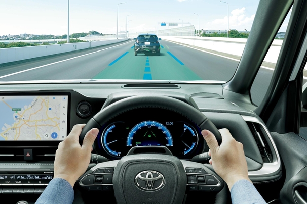 S-Z（ハイブリッド・2WD・7人乗り）