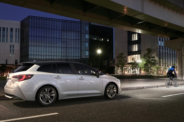 【モデル入り素材】W×B（2WD）