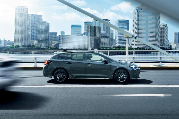 【モデル入り素材】W×B（2WD）