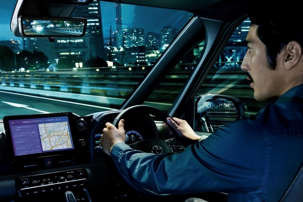 【モデル入り素材】S-Z（2WD・7人乗り）